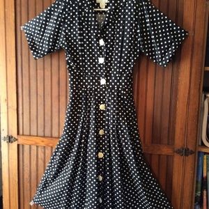 Adorable vintage black and white checkered dress
